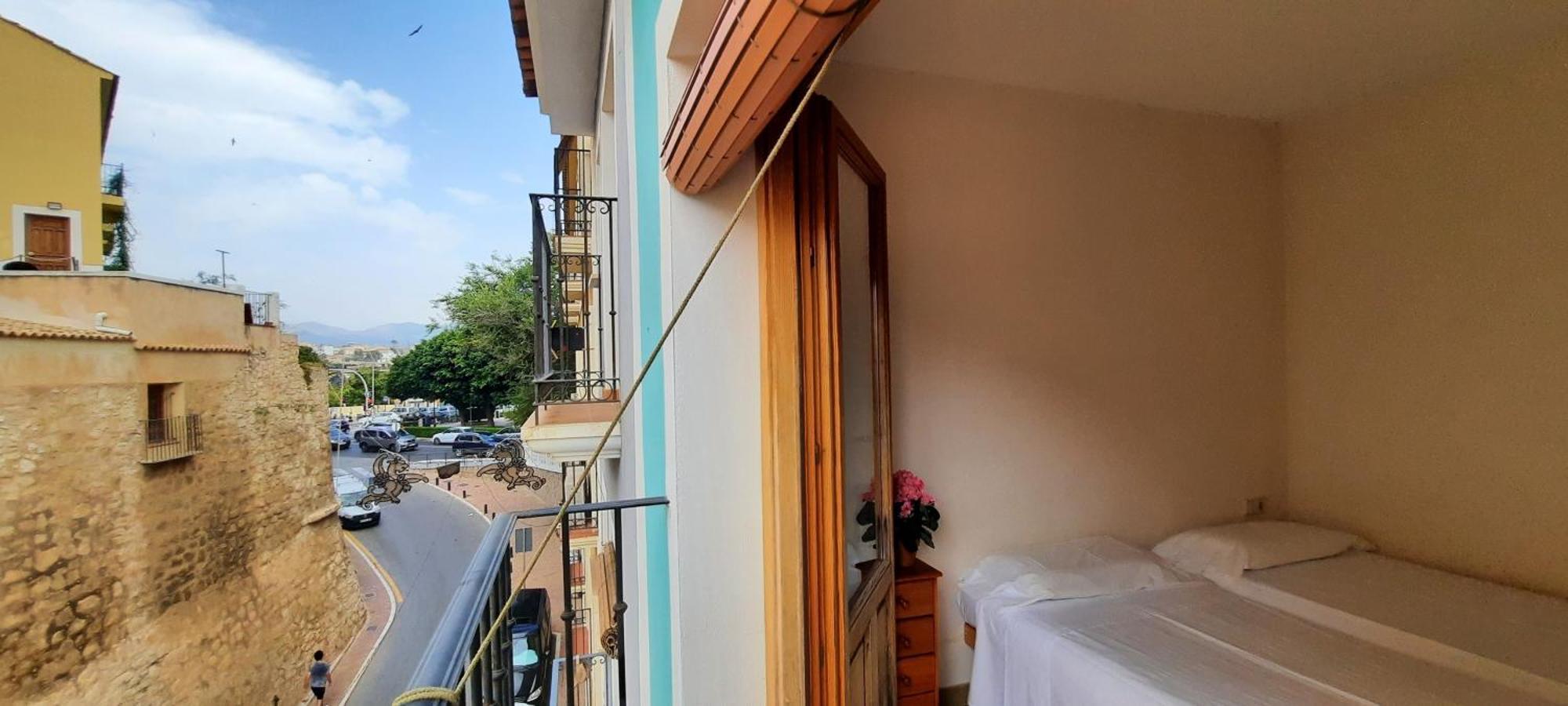 MU, Apartamento situada en la muralla del Casco Histórico Villajoyosa  Exterior foto